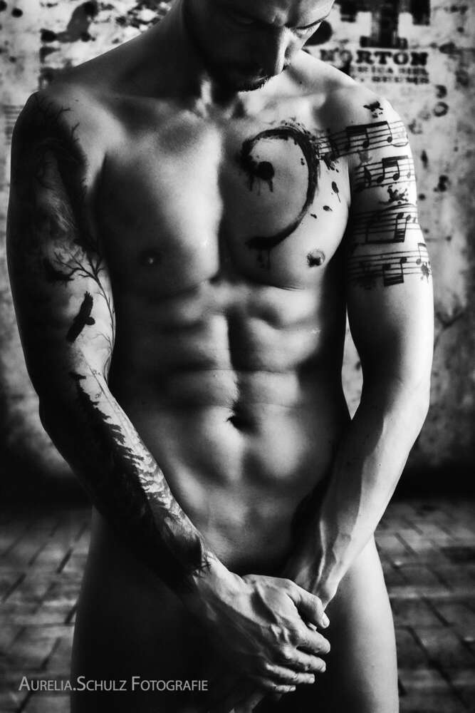 Body mit Tatoos (Das Meisterstudio Aurelia Schulz)