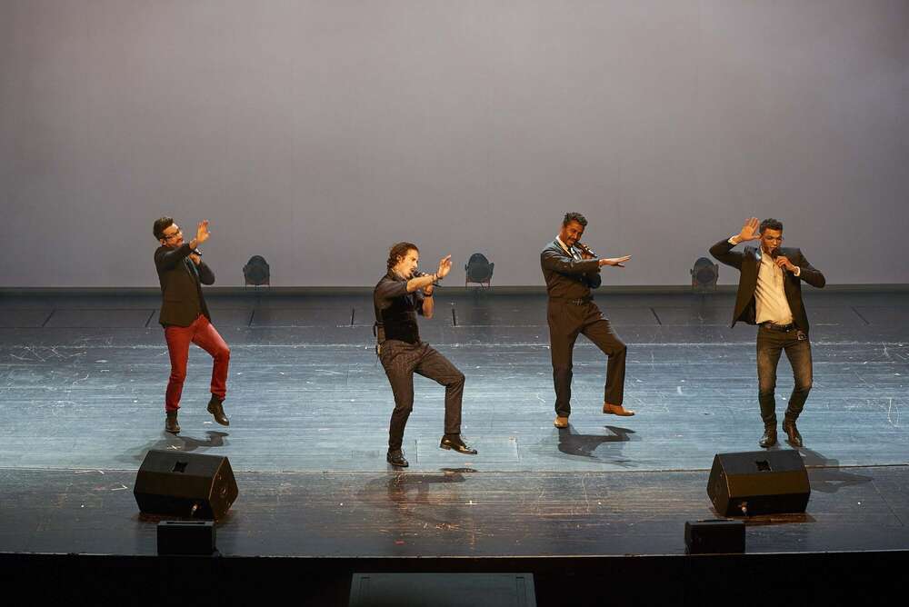 Fotografie Josh Schlasius