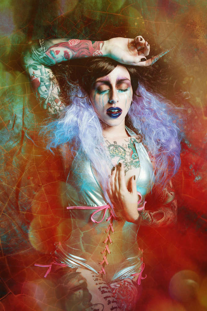 Lenzzz Photography (Lenzzz Photography)