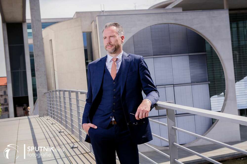 SPUTNIKeins fotografie (SPUTNIKeins fotografie)