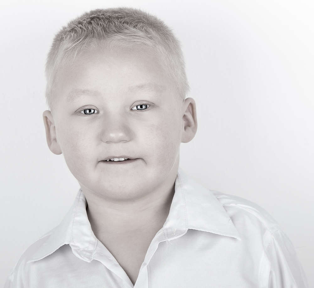 Melanie Isufi visual art