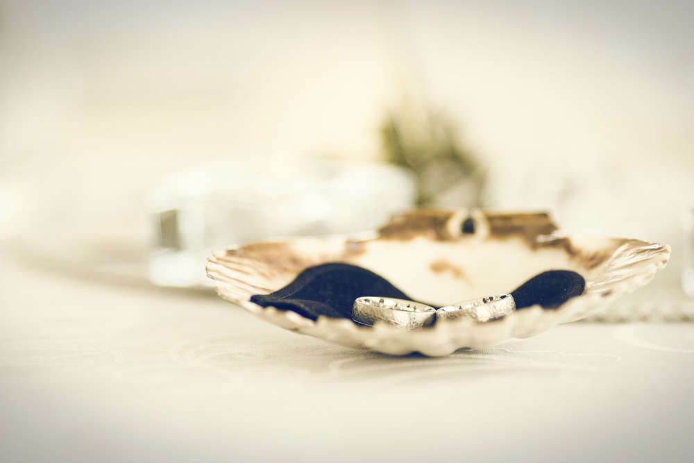 Trauringe (Liebefotografieren)