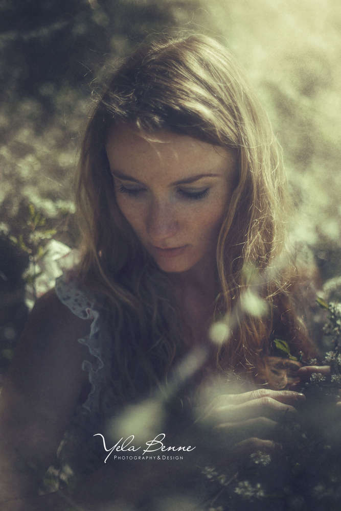 Yela Benne Photography & Design (Yela Benne Photography & Design)