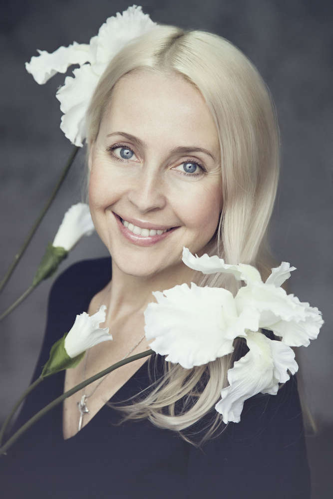 Hofmann-Larina Photography (Hofmann-Larina Photography)