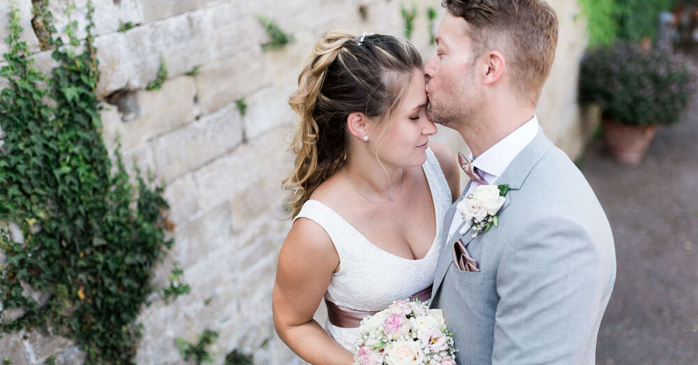 VALENTIN ZWICK PHOTOGRAPHY (VALENTIN ZWICK PHOTOGRAPHY)