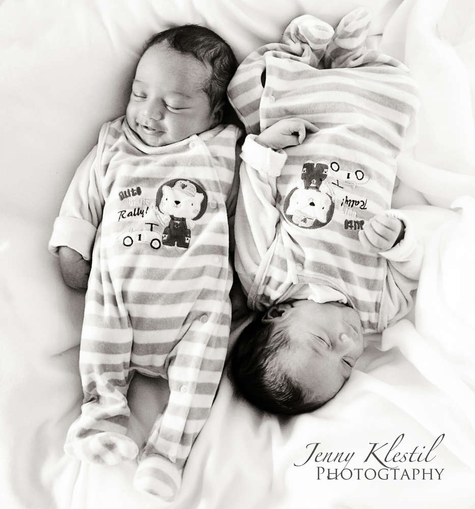 Little Twins (jenny klestil photograpphy)