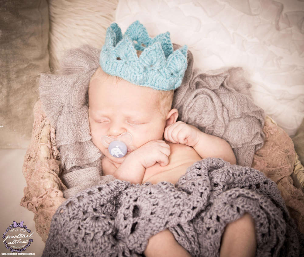 Baby Paul (Fotostudio Portrait Atelier)