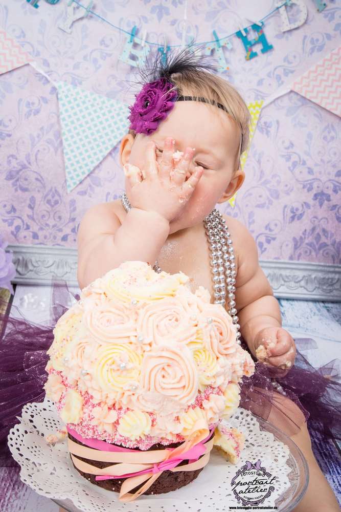 1. B-Day (Fotostudio Portrait Atelier)