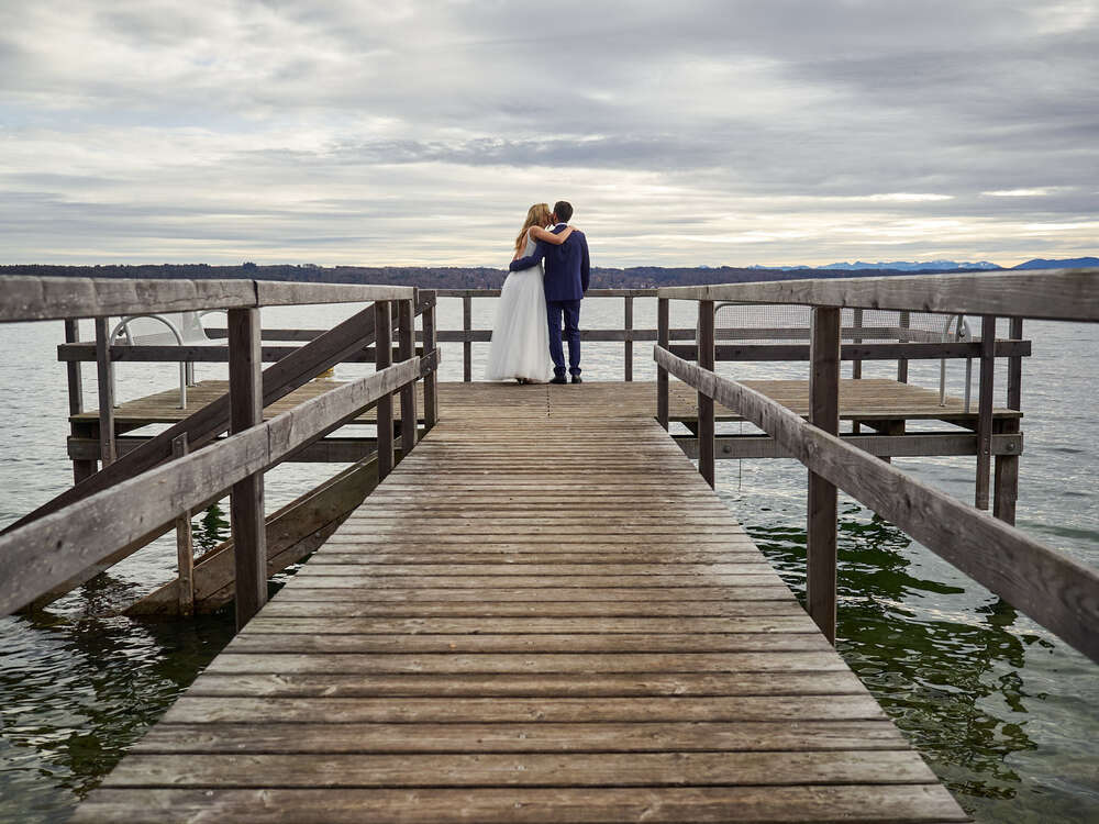 Brautpaar am Starnberger See (Martin Retzlaff)