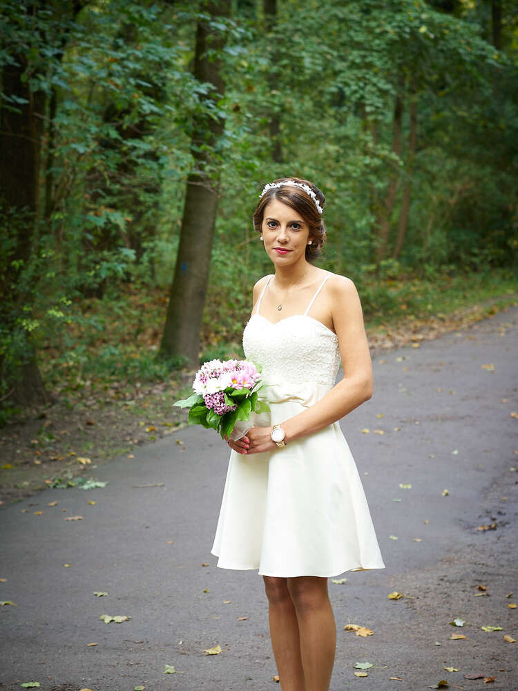 Braut im Englischen Garten München (Martin Retzlaff)