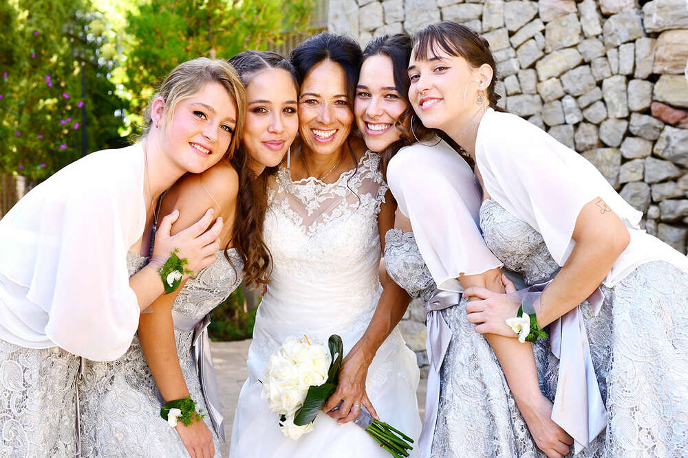 Braut mit Brautjungfern (EE fotografie)