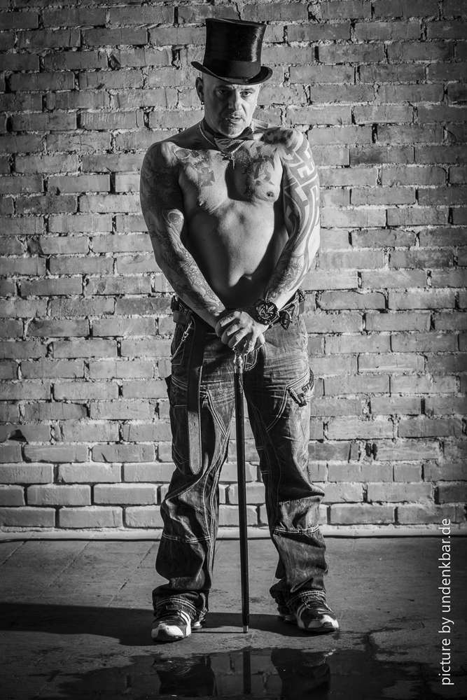 ready for wedding (undenkbar photography)