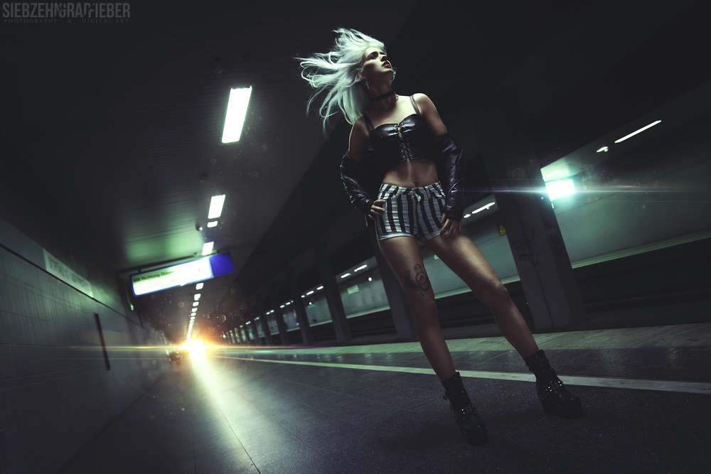 Hailey Dean (Siebzehn Grad Fieber)