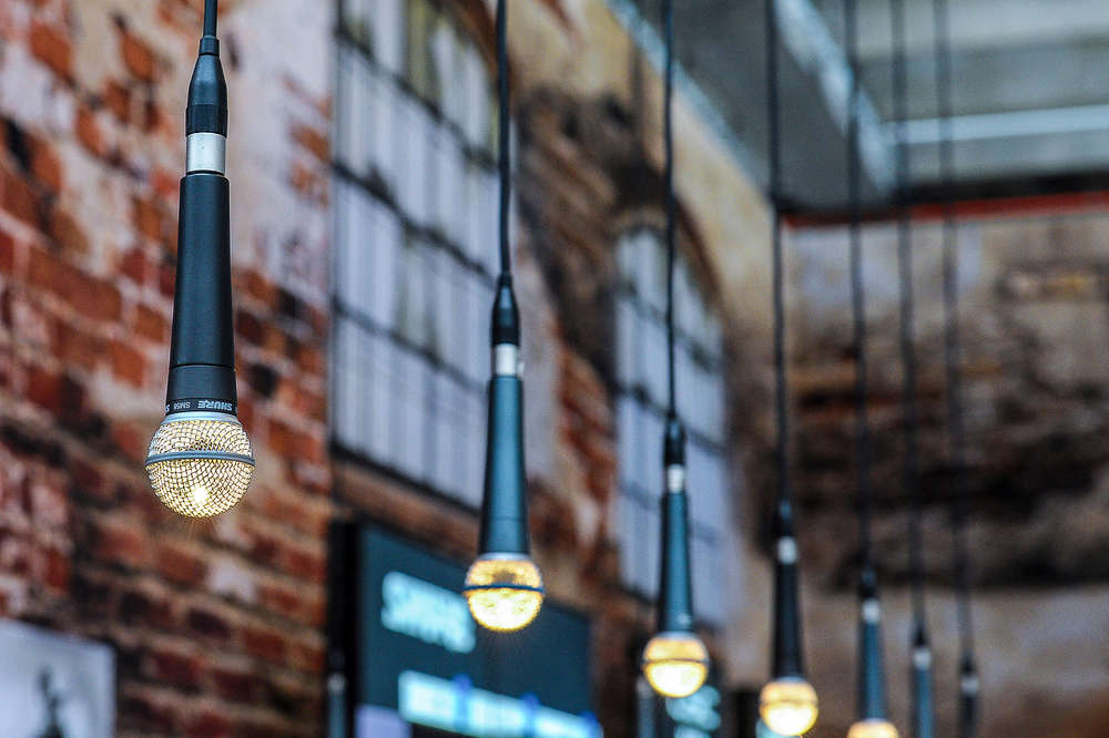 Business (Scheere Photos)