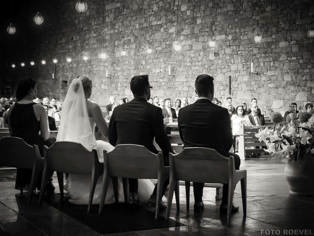 In der Kirche (Foto Roevel)