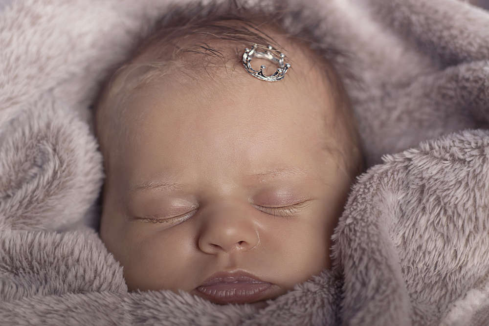 Neugeborenenfotografie (Photo by Katrin)
