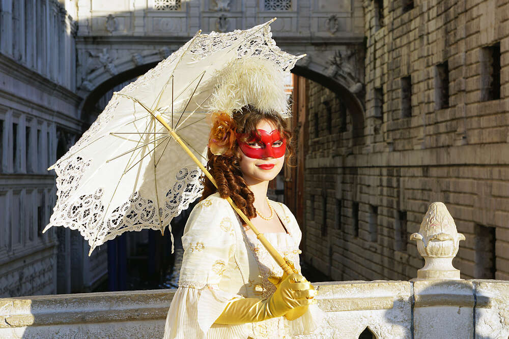 Karnval in Venedig 2024 am Markusplatz (Fotostudio Ernst)