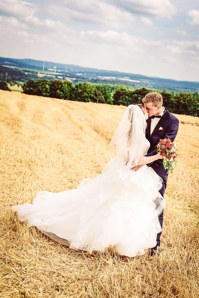 Liebe auf dem Feld (Christian Knospe Fotografie)