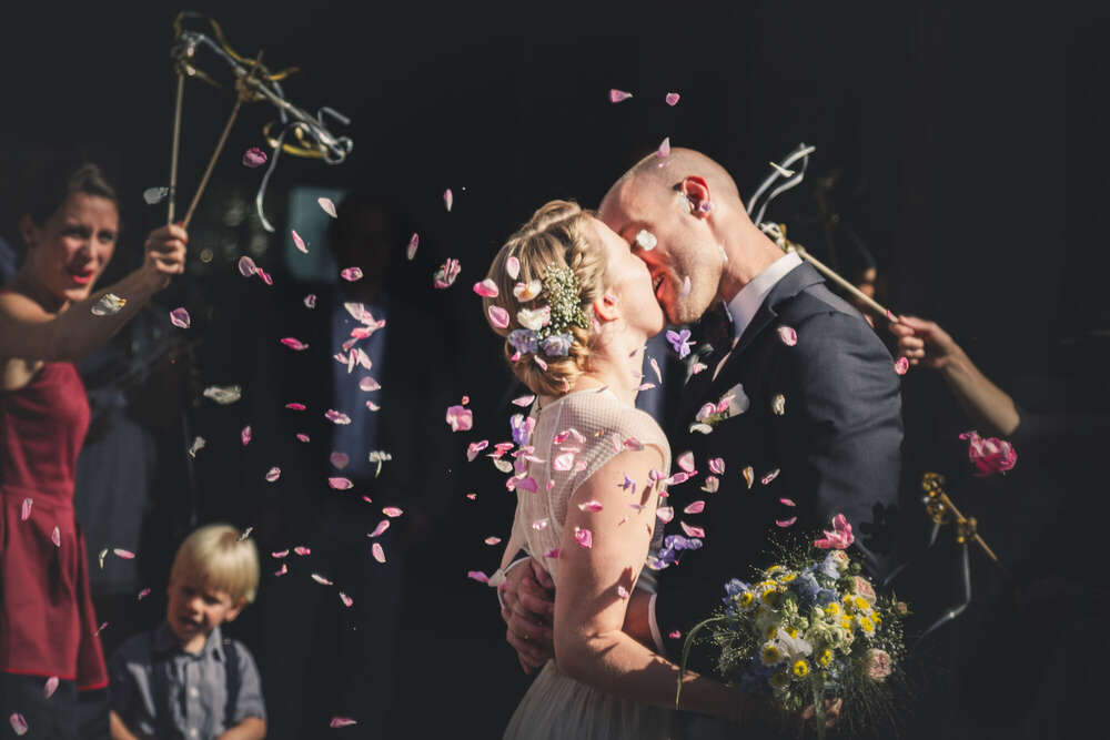 Team Schnurrbart Wedding Photo & Film (Team Schnurrbart Wedding Photo & Film)