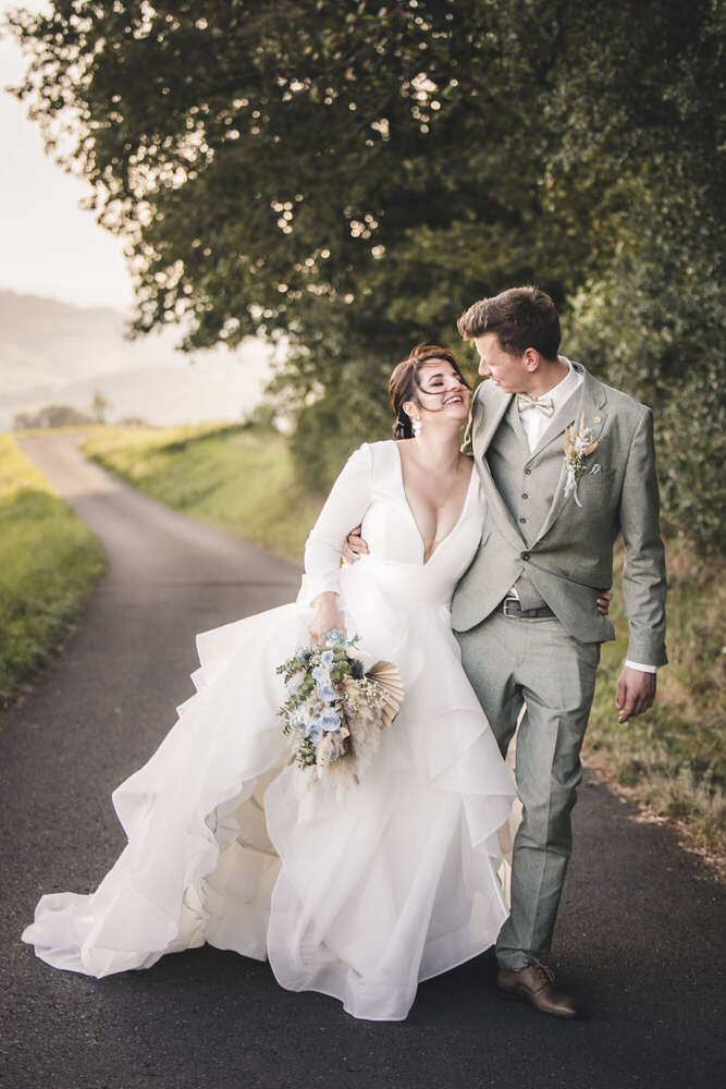 Team Schnurrbart Wedding Photo & Film (Team Schnurrbart Wedding Photo & Film)