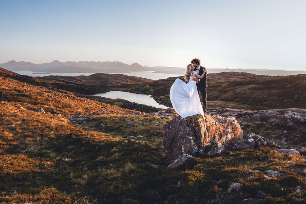 Team Schnurrbart Wedding Photo & Film (Team Schnurrbart Wedding Photo & Film)