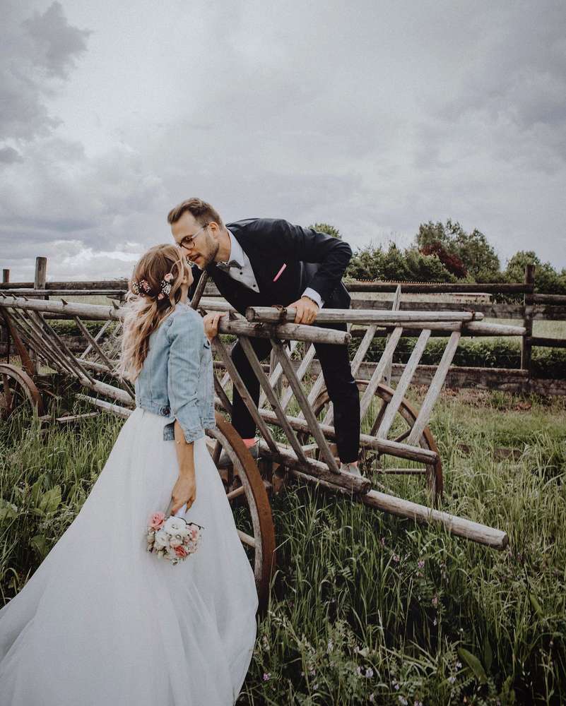 KOKO PHOTOGRAPHY (KOKO PHOTOGRAPHY)