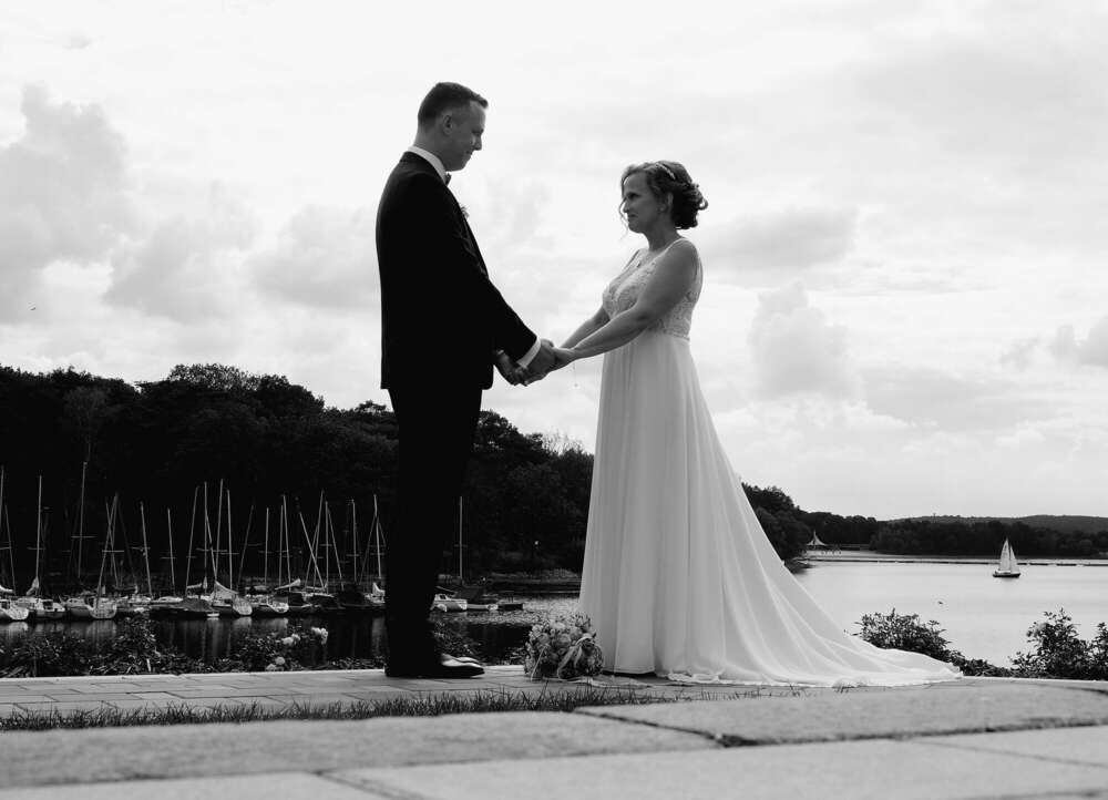 Schwarzweiß Hochzeit (Fotostudio Augenblick)