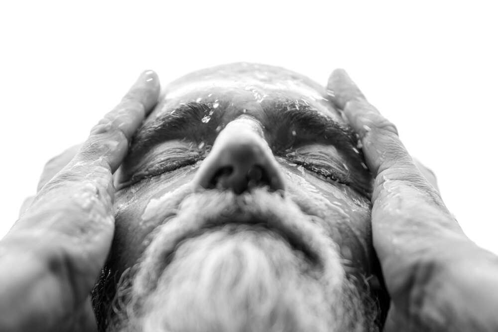 Portraitfotografie Wasser schwarz weiss reutlingen (Design by Virginie)