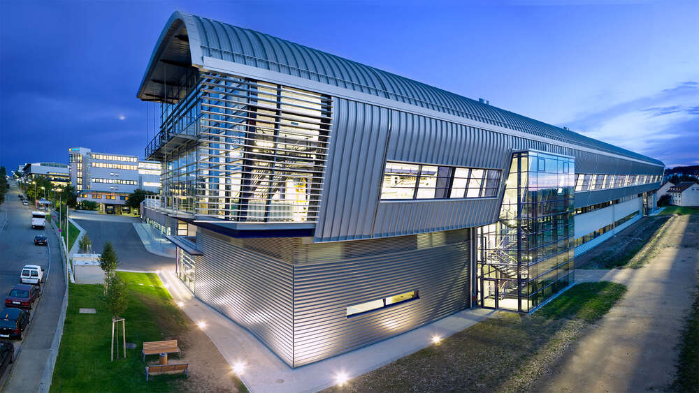 Hochstativaufnahme Werkhalle (Hermann Foto & Design)