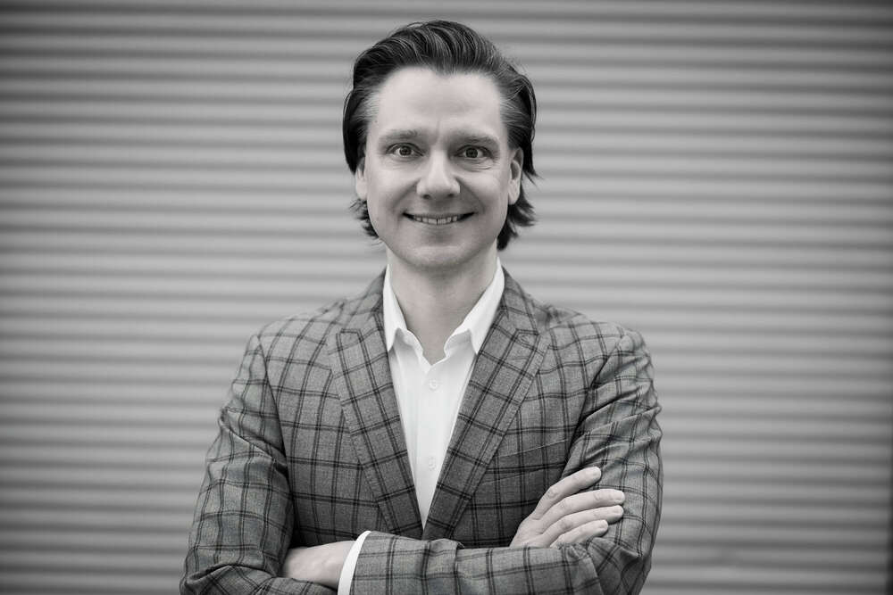 Lucian Marian IMAGE Foto-Video (Lucian Marian IMAGE Foto-Video)