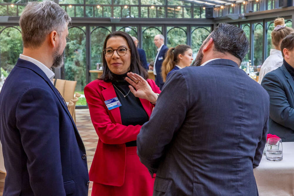 Lucian Marian IMAGE Foto-Video (Lucian Marian IMAGE Foto-Video)