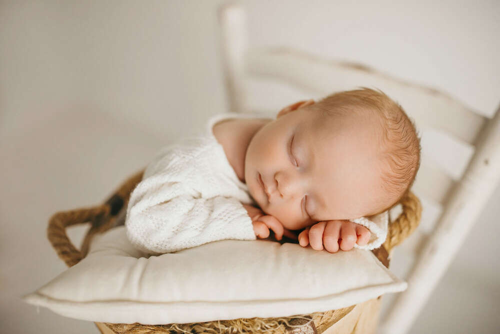 Neugeborenenfotoshooting (Jessica Berghof Fotografie & Design)