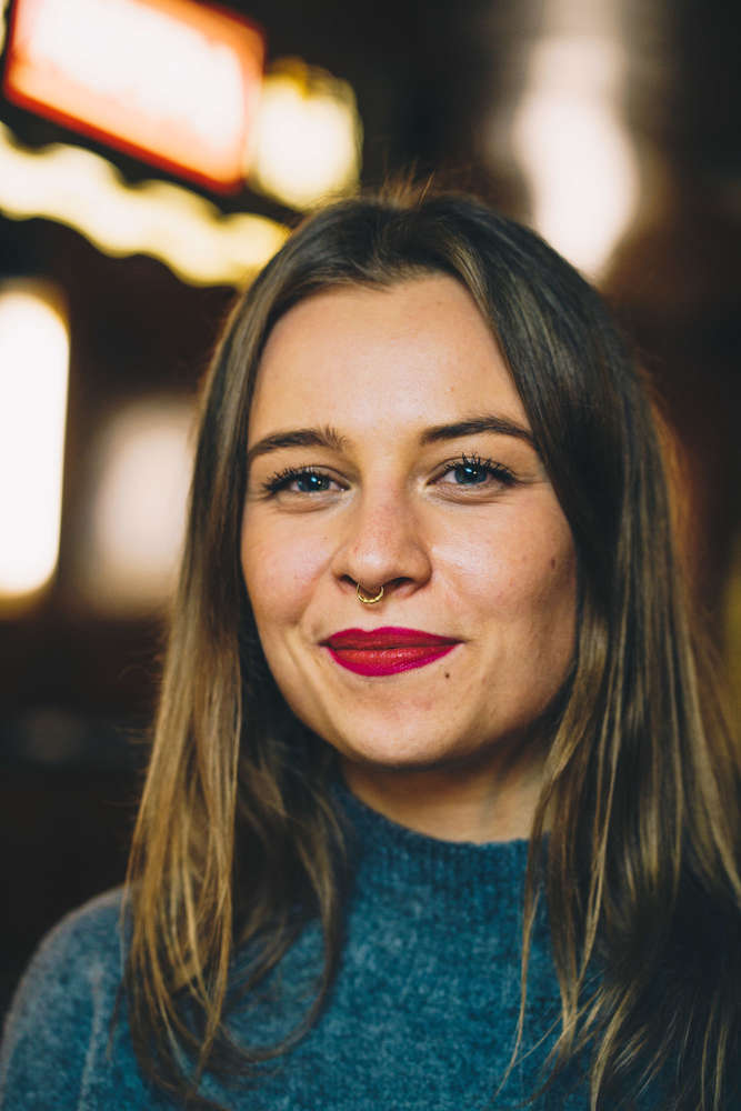 Schauspielerin Arikia Orban (Gregor Runge)