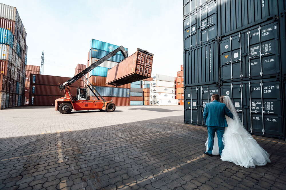 Hochzeitsshooting im Hamburger Containerhafen (Viktorfoto)