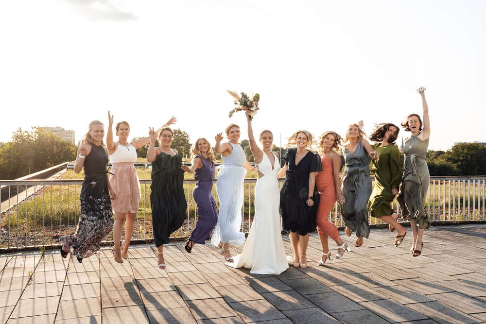 Brautjungfern (Viktorfoto)