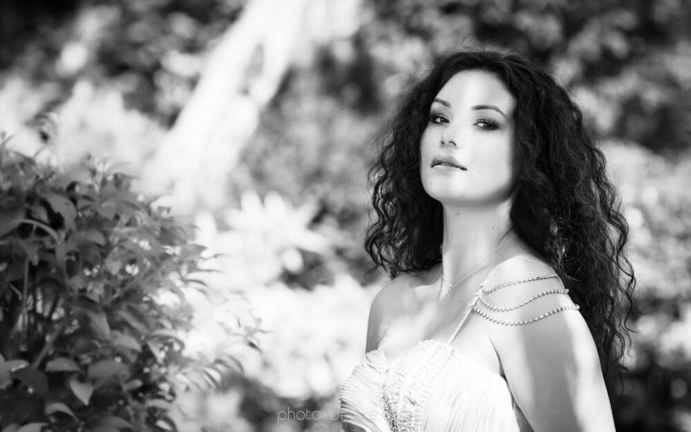 Outdoor Shooting (Photo Deluxe - Portraits | Business | Events)