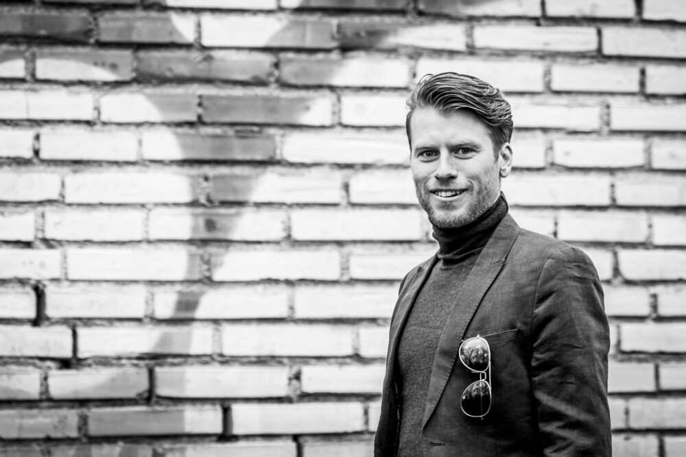 Facebook, Instagram, Tinder (Photo Deluxe - Portraits | Business | Events)